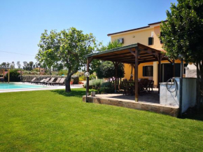 Гостиница Villa Las Rosas  Алгеро